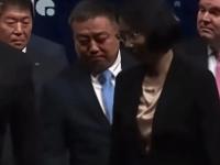 乐鱼体育登录-包含伍博和小杨，同样都是从Jufu出来的，一个世界赛冠军亚军都拿了，世界赛不知道打了多少回，另一个世界赛都没有打过，感觉小杨也很厉害，应该没有遇到伯乐。16亮35回复绝地求生的词条
