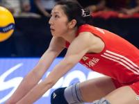 乐鱼体育登录-中国女排17岁1米88重炮崛起!升任队长攻防一体冲八强