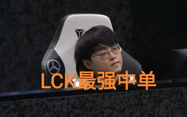 国产第一中单宝座易主！香克斯成LPL最后牌面，表现力压左手的简单介绍