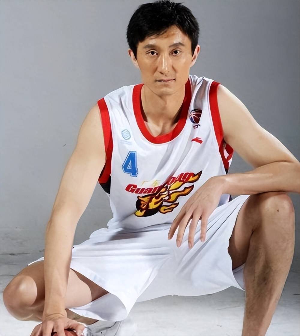 包含比赛中硬刚主帅！曝徐昕已向杜锋道歉并取得原谅的词条