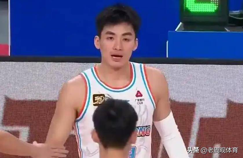 山东男篮实力不俗，夺得关键比赛胜利